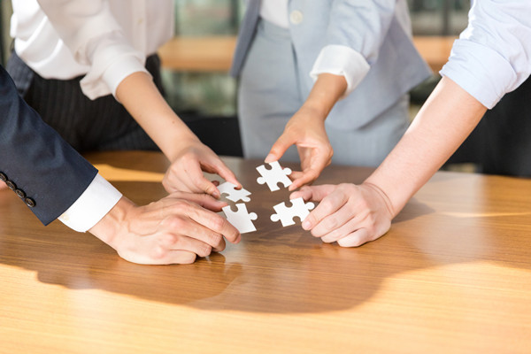 破解企业管理瓶颈：创新策略能否引领企业飞跃？