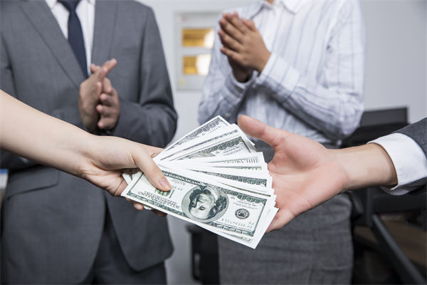 企业频繁业务转型，薪酬管理如何灵活适配新战略？