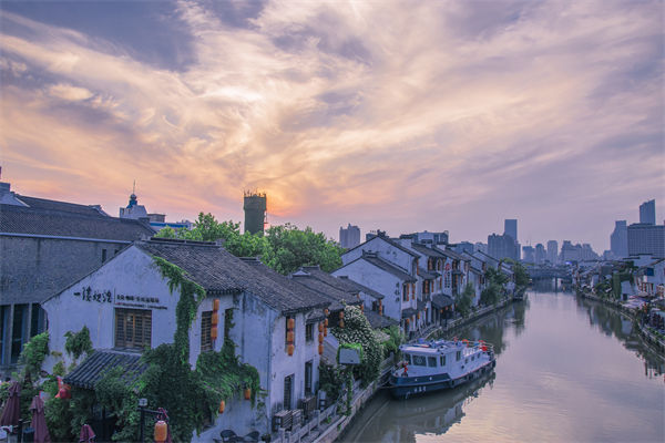 预算总超支、资金失控，无锡预算管理咨询公司如何精准管控成本？