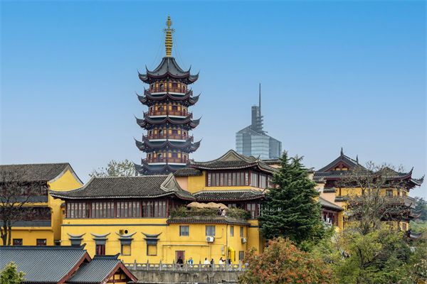 高薪招不来人，低薪留不住才，南京薪酬咨询公司如何破解困局？