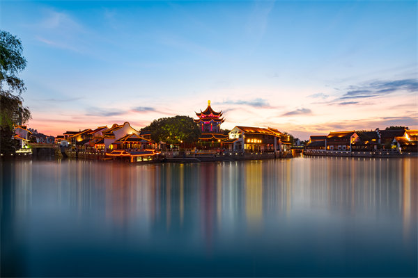 生产效率低、浪费严重，苏州精益生产咨询公司如何实现降本增效？