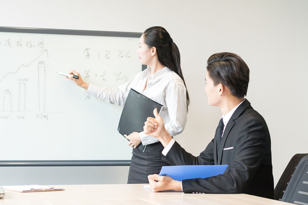 薪酬绩效总难平衡，怎样调整才能既控成本又激励员工？