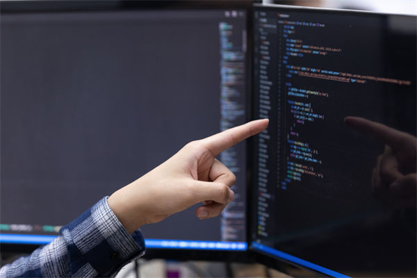 数据泛滥成灾难利用？企业数字化转型如何打通任督二脉？