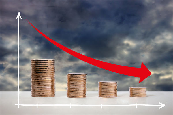 利润持续下滑，管理如何突破红海竞争找到增长密码？