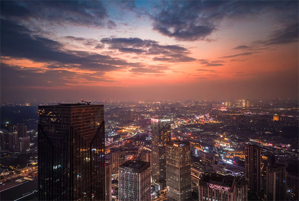 企业预算编得漂亮却花超预期，广州预算管理咨询公司如何卡控执行？