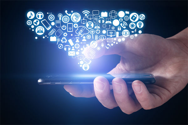 数字化工具全面普及，员工工作负担不减反而加重？