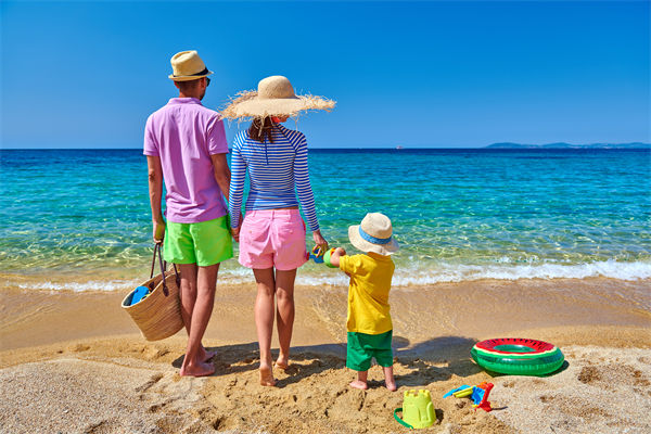 薪酬绩效分析：14岁女孩摆摊卖玩具25天赚2000元