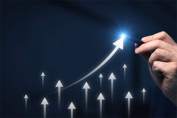 计划执行过程监控严密，最终目标达成率为何偏低？