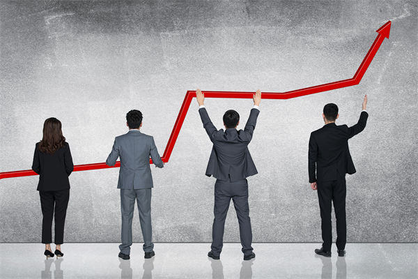 薪酬体系建了又改，管理为何总跟不上战略步伐？