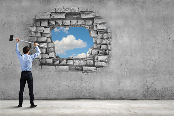 竞争壁垒难筑，数智化咨询助企业锻造核心优势！