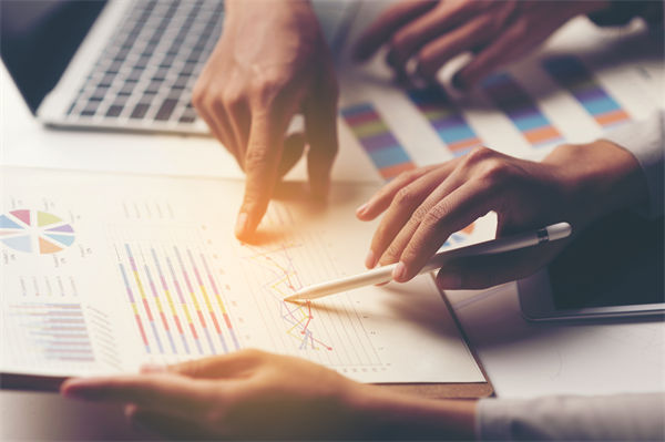 目标与市场需求错位，年度经营计划怎样科学校准？