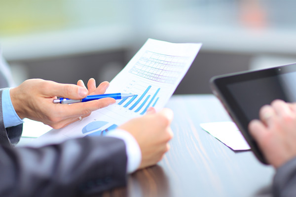 哪个企业管理咨询公司最靠谱，能真正落地管理提升方案？